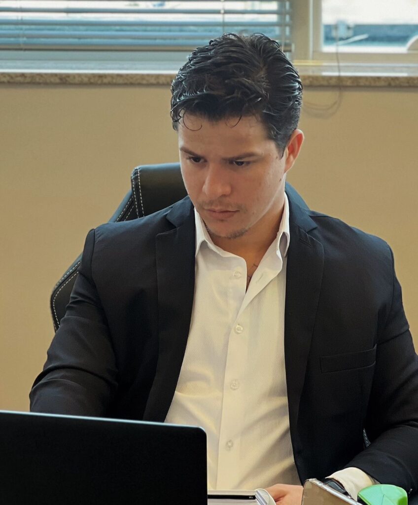 Influenciadores Inteligentes Já Estão Garantindo Seu Futuro Além da Internet, Afirma Especialista em Educação Financeira 1 08c888ec 8ad7 4025 bb3d a14df4685eb5 1