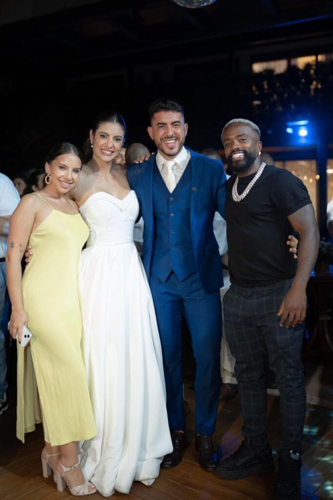 O Casamento dos Sonhos: Dr. Marcos Fernandes e Dra. Laura Trovão Celebram o Amor em Grande Estilo 1 19ae9571 482d 4c2c aa34 6317ab6d3a2c