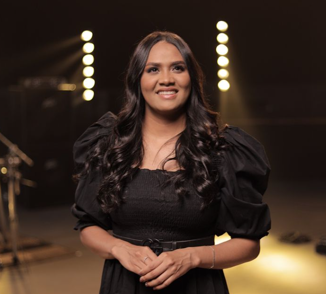 Cantora gospel fala que cantar louvores são ‘propósito de vida’ 1 Captura de tela 2024 05 25 160924