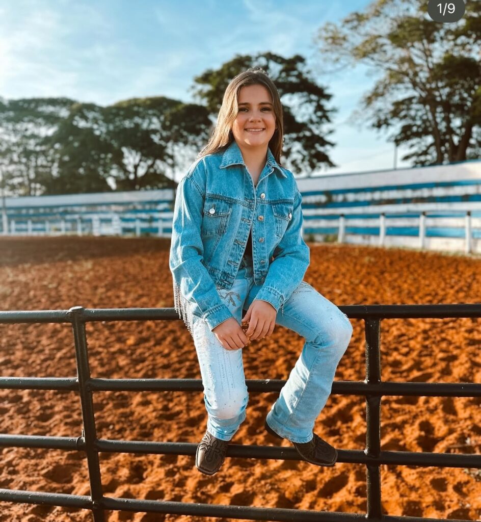 Nathalia Serena a promessa da música brasileira com raizes da roça 2 IMG 1834