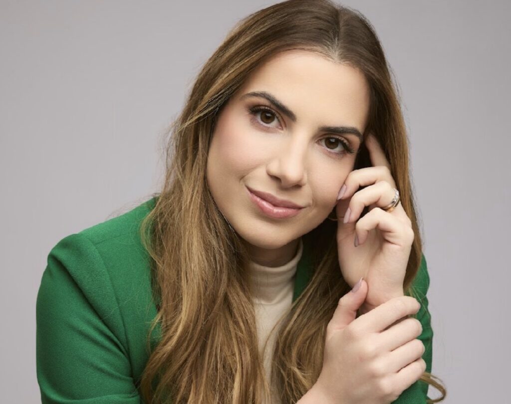 Dra. Rafaela Briguenti: A Profissional que Resgata o Bem-Estar ao Escutar a História de Cada Corpo Dra. Rafaela Briguenti: A Profissional que Resgata o Bem-Estar ao Escutar a História de Cada Corpo