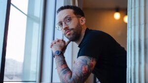 Por trás do sucesso digital de artistas e empresários, existe mais estratégia do que viralização Por trás do sucesso digital de artistas e empresários, existe mais estratégia do que viralização