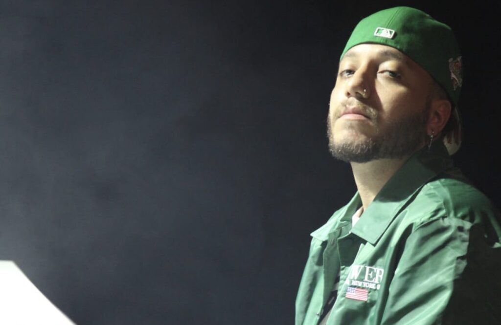 Rob Kingson: Da Infância em Itapevi ao Sucesso Musical