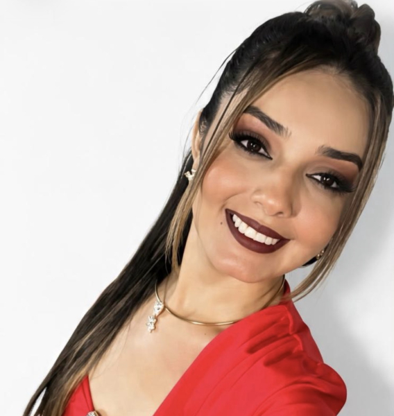 Dejane Martins apresenta sua nova música de trabalho, “Job” Dejane Martins apresenta sua nova música de trabalho, “Job”
